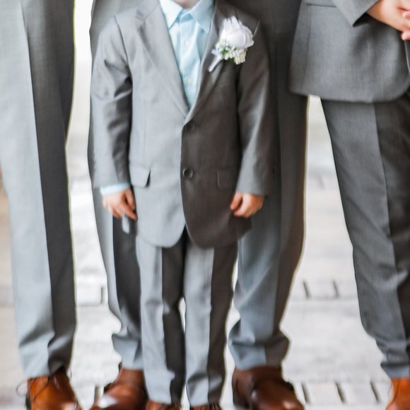 peanut butter collection Other - Peanut Butter Collection Light Gray 3pc Suit 4T